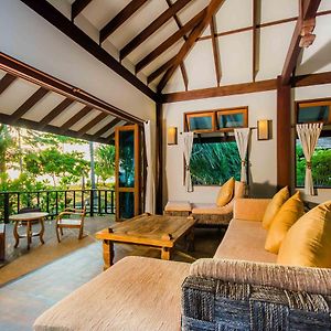 Beachfront Villa